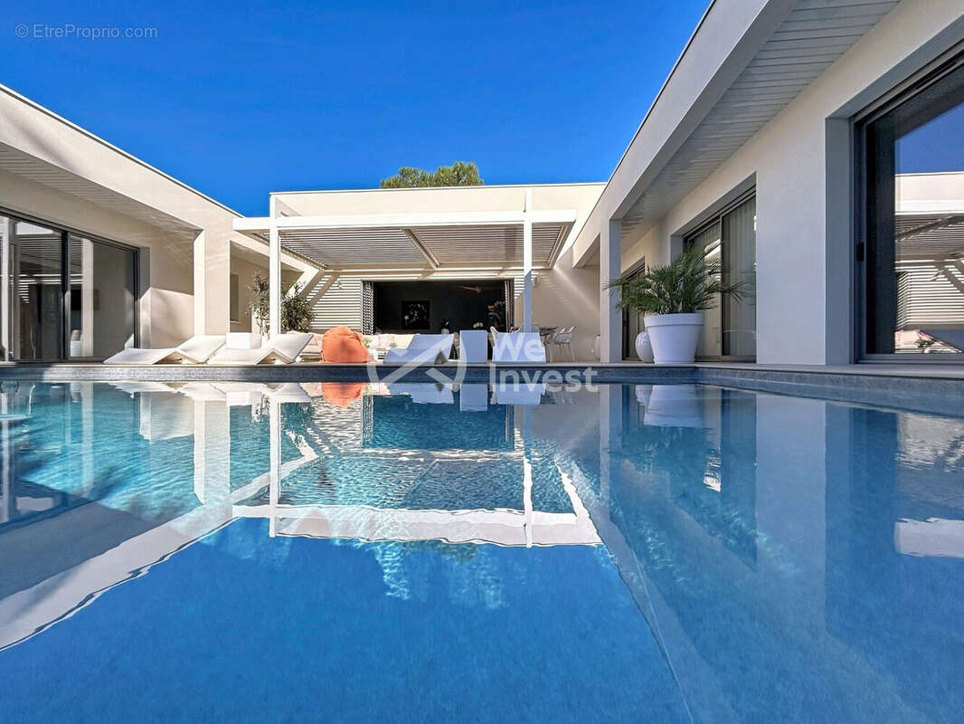 Maison à LE TRIADOU