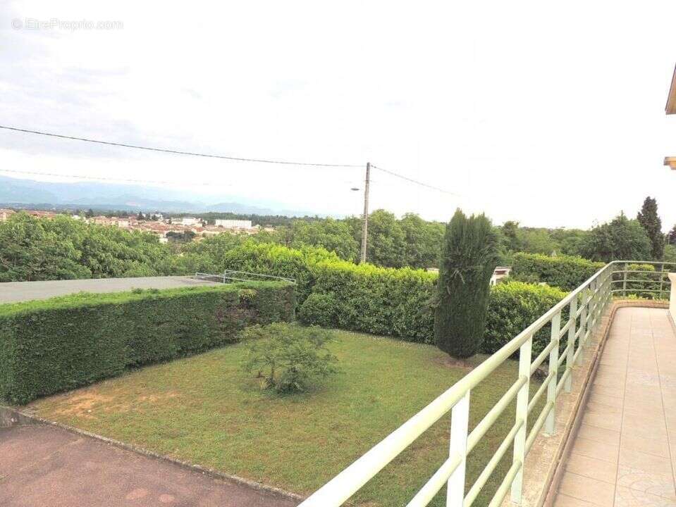 Maison à ROMANS-SUR-ISERE