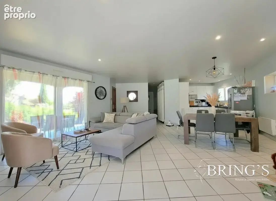 Photo Maison à Montesquieu au prix de 190 000€