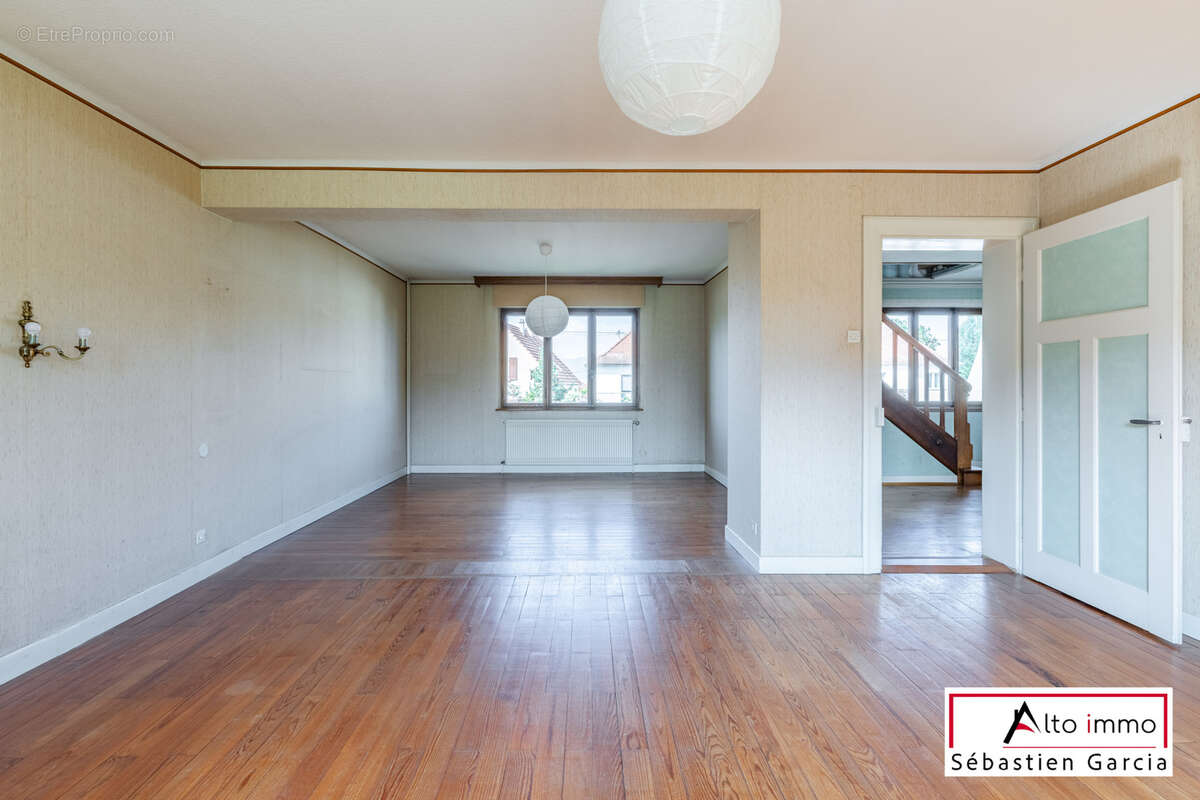 Maison à SOULTZ-SOUS-FORETS