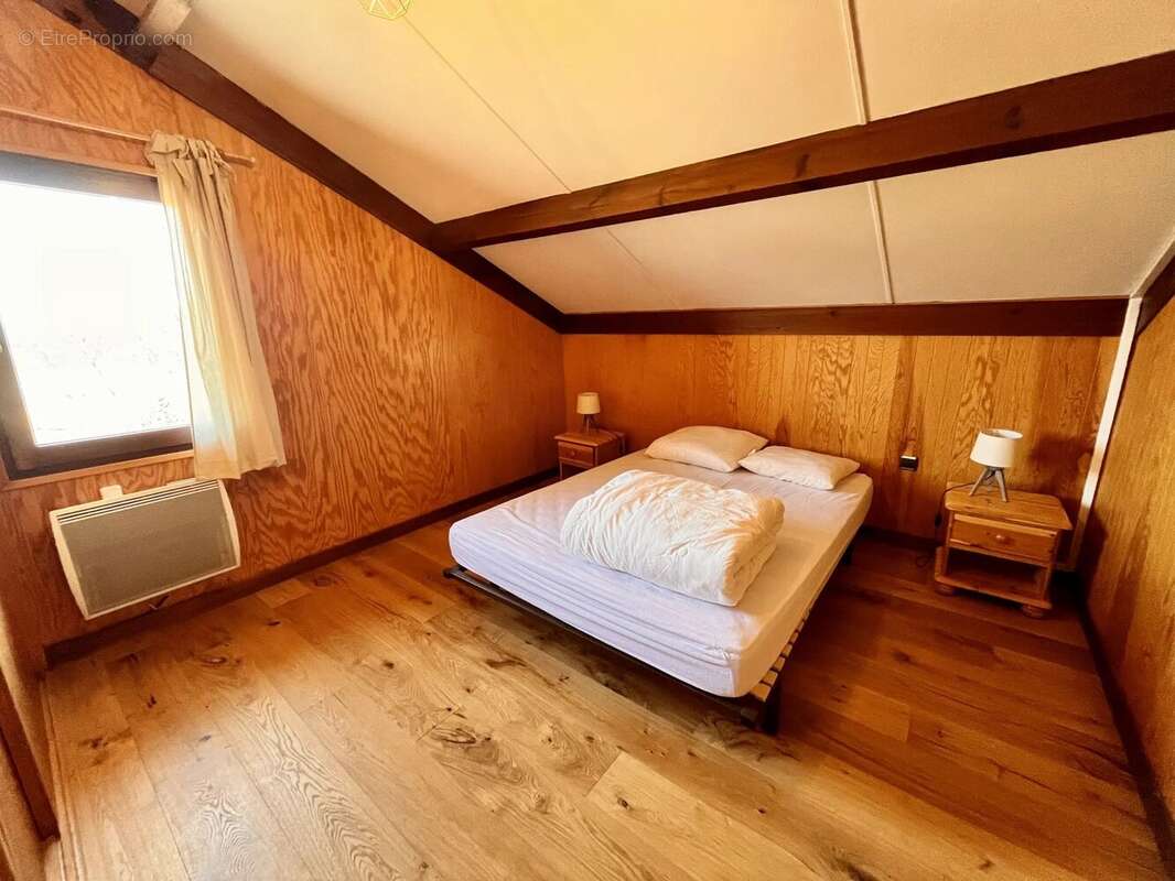 Maison à LES ANGLES