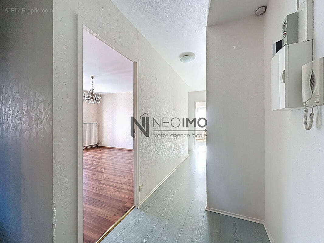 Appartement à NEUFCHATEAU