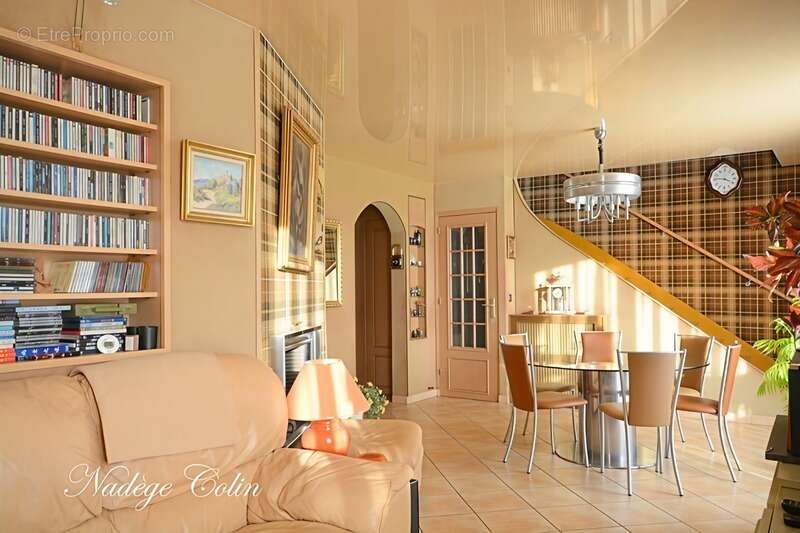 Maison à LIMOURS