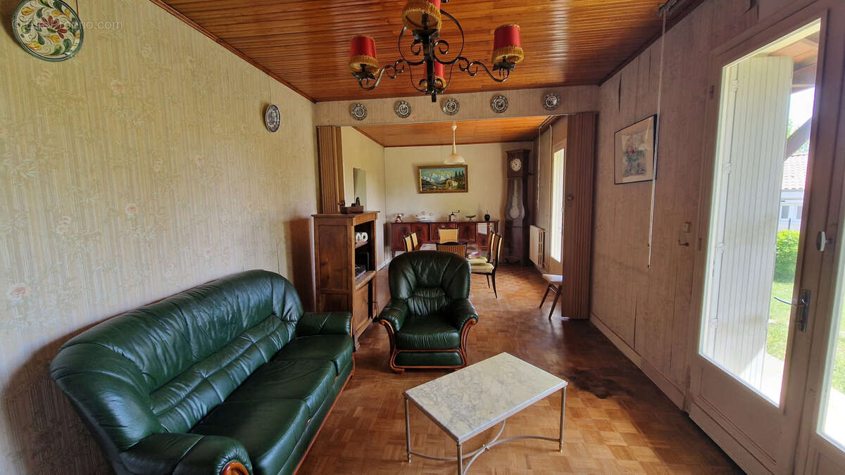 Maison à SAINT-MACAIRE