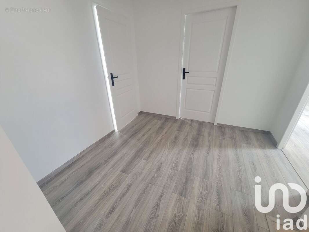 Photo 9 - Maison à RIVERY