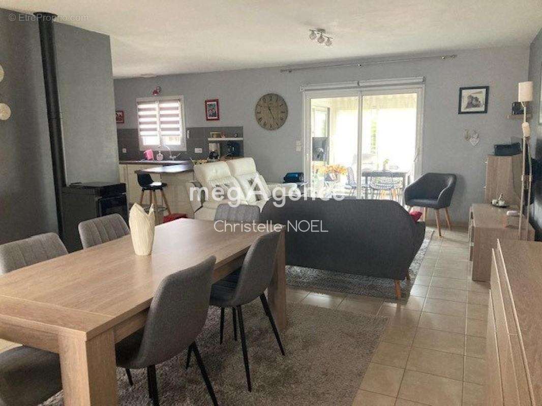 Dans un village avec toutes les commodités,maison de plain pied,à 6Kms de la  plage conches - photo 6