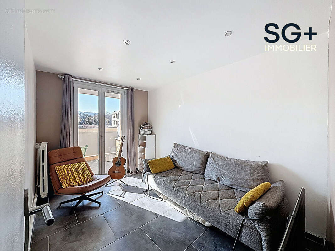 Appartement à MARSEILLE-10E