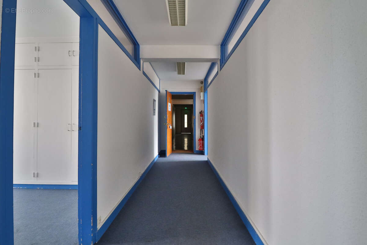 Commerce 81 m² à Troyes  - photo 3