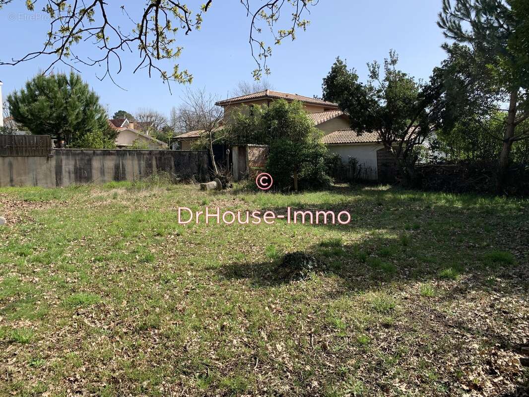 Terrain à ANDERNOS-LES-BAINS