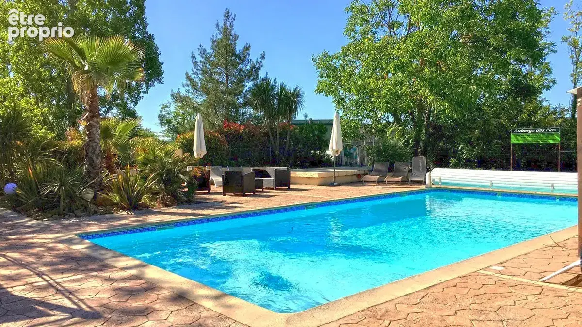 Dpt Var (83), à vendre Canton de FAYENCE Affaire Murs et Fonds - Hôtel / Restaurant /Traiteur - photo 4