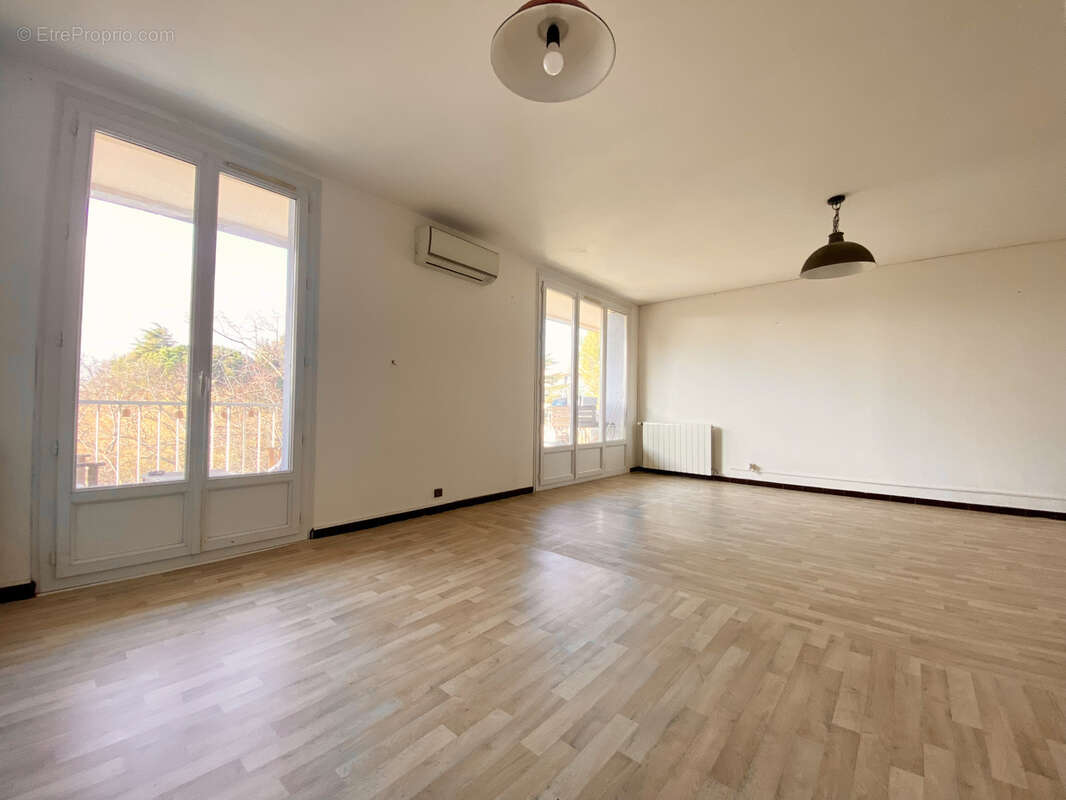 Appartement à TARASCON