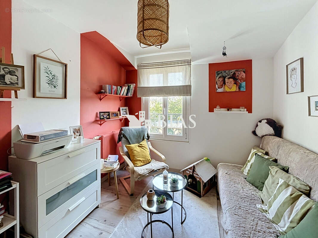 Maison 155 m² à Oissel  - photo 8