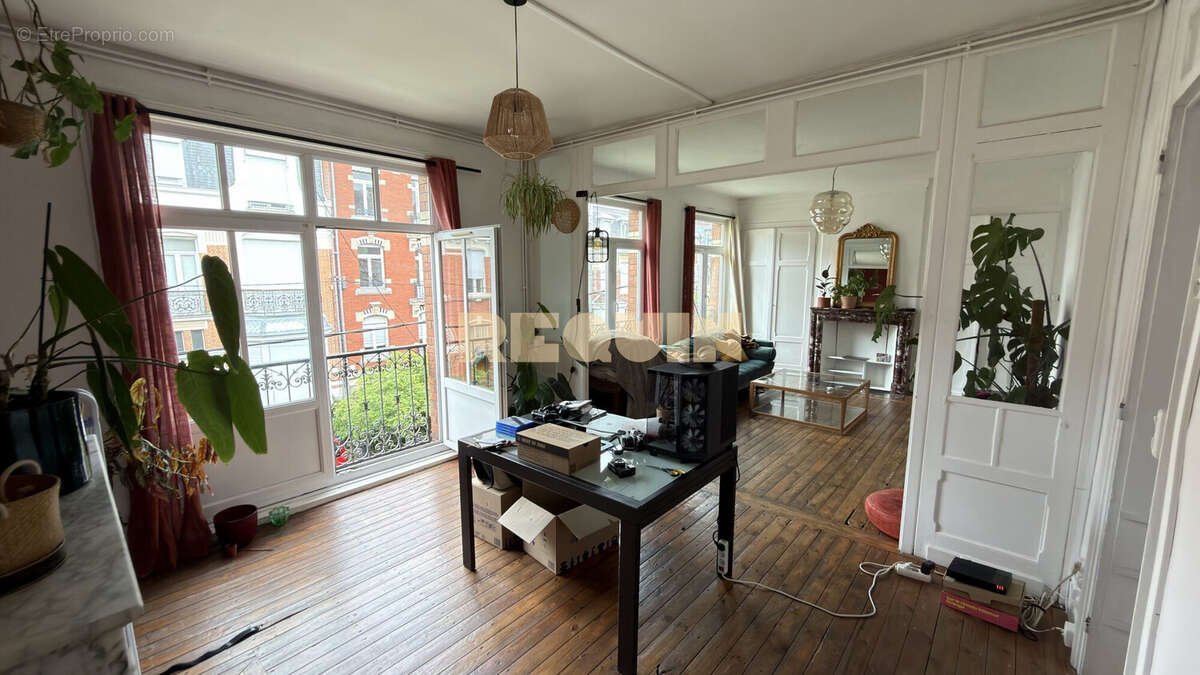 Appartement à LA MADELEINE