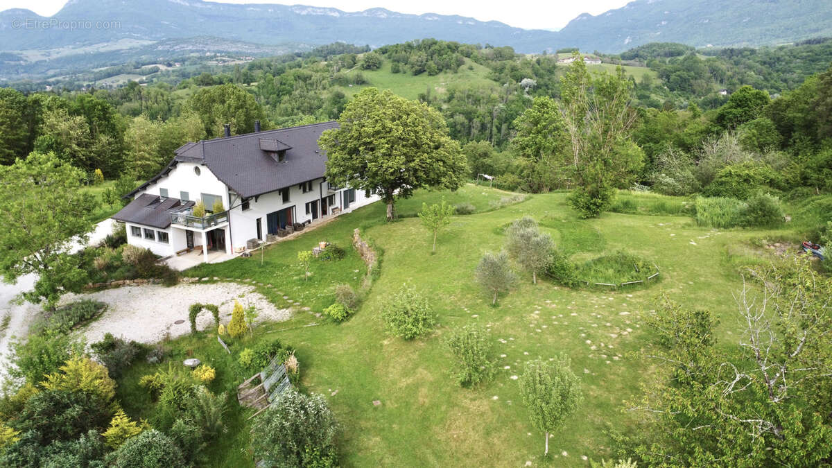 Maison à LE BOURGET-DU-LAC