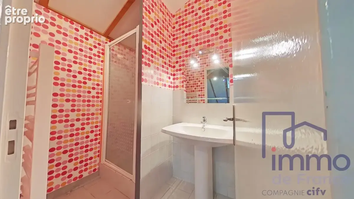 Appartement 97 m² à La Talaudiere  - photo 8