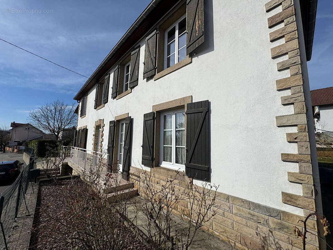Maison à HERICOURT