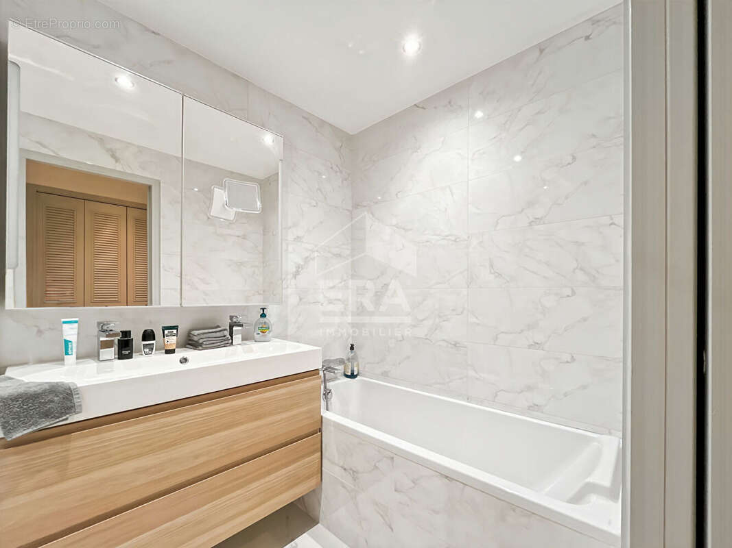 Appartement à MARSEILLE-12E