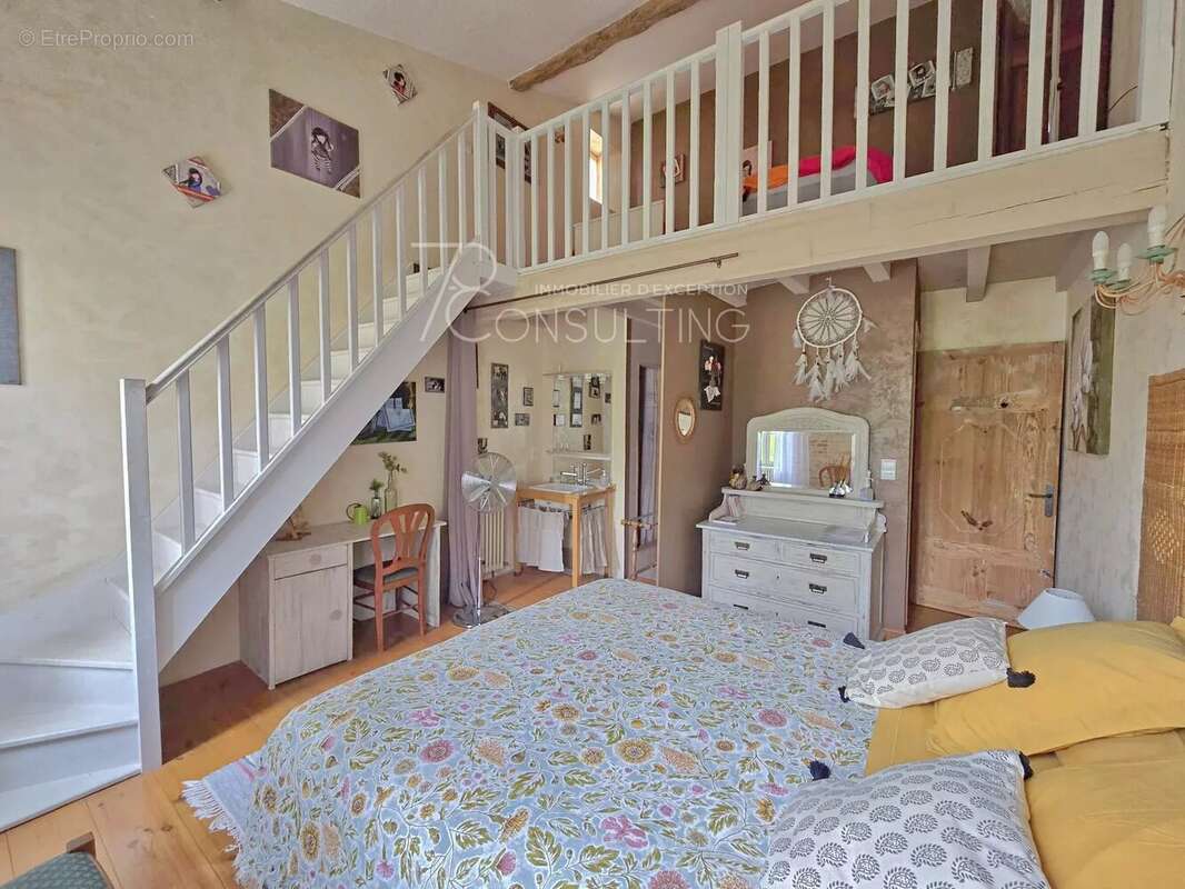 Maison à VILLEFRANCHE-DE-LAURAGAIS