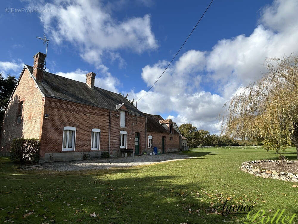 Maison à POILLY-LEZ-GIEN
