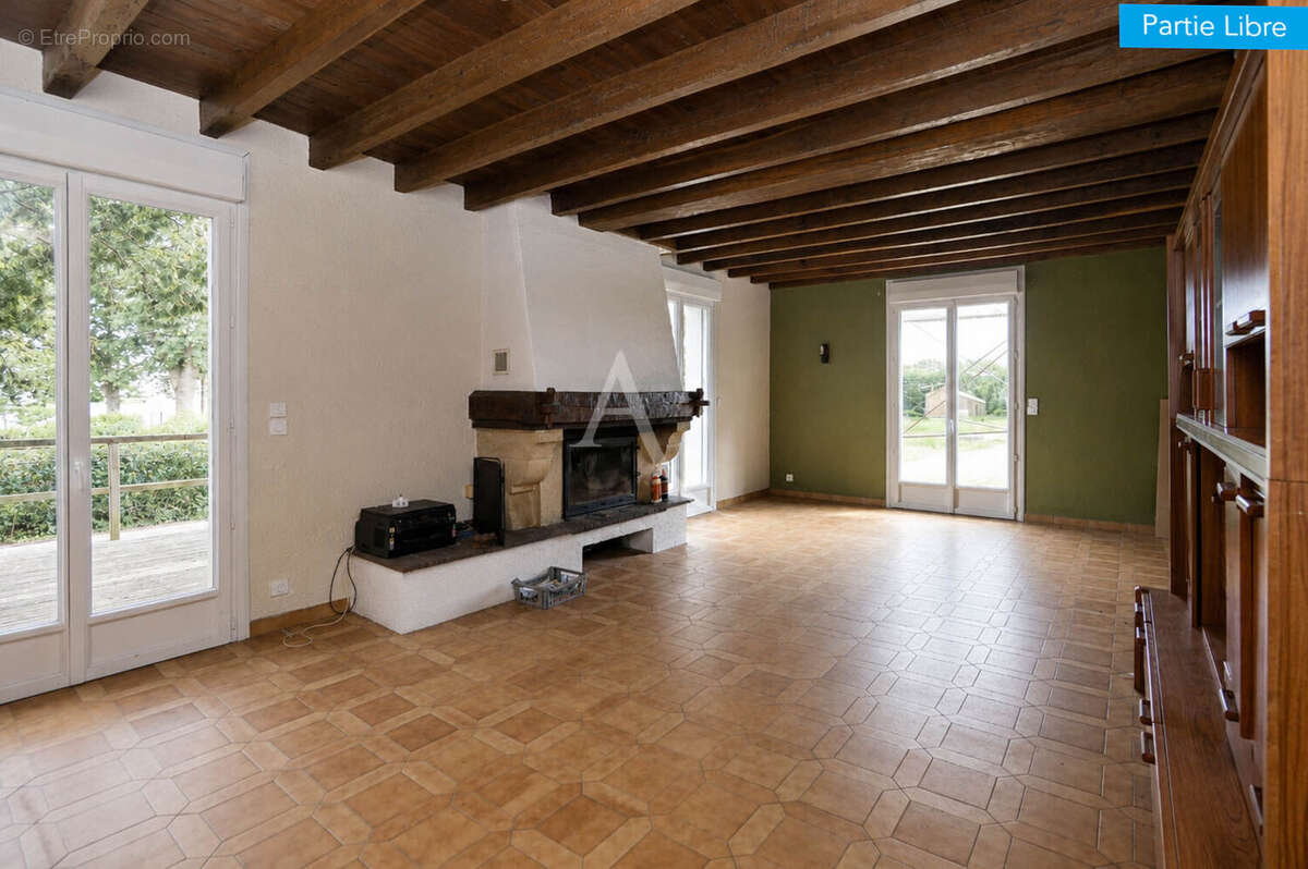 Claracq - Viager mixte - Deux maisons 270 m² - Partie libre immédiate - Dépendances - Terrain 2951 m² - photo 11