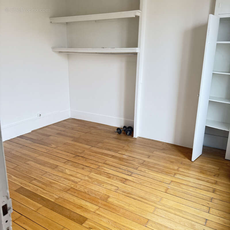 Appartement à AUBERVILLIERS