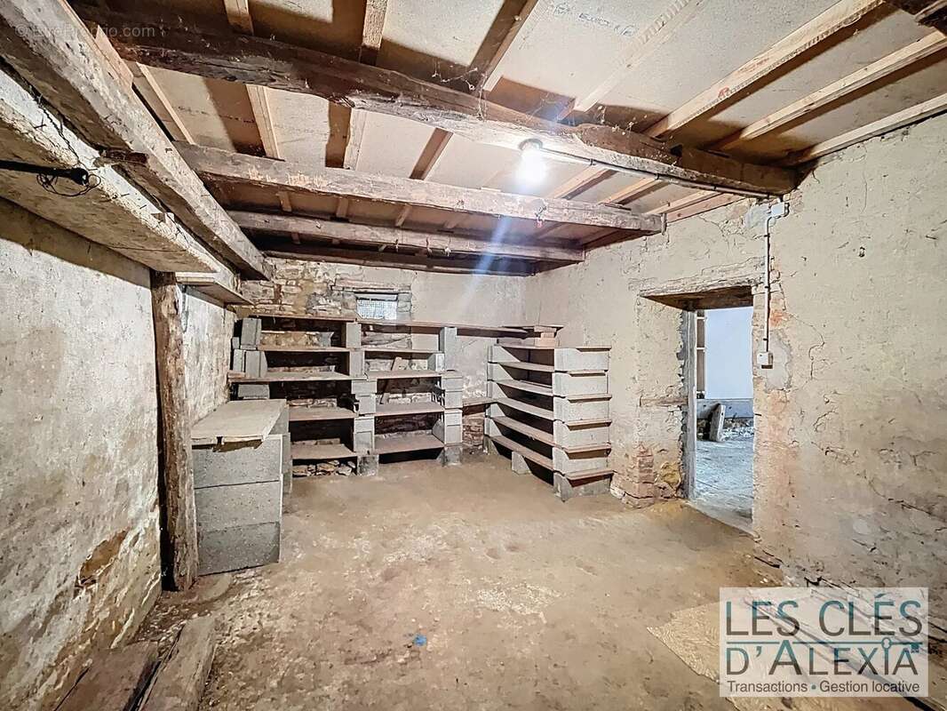 Appartement à JOUDES