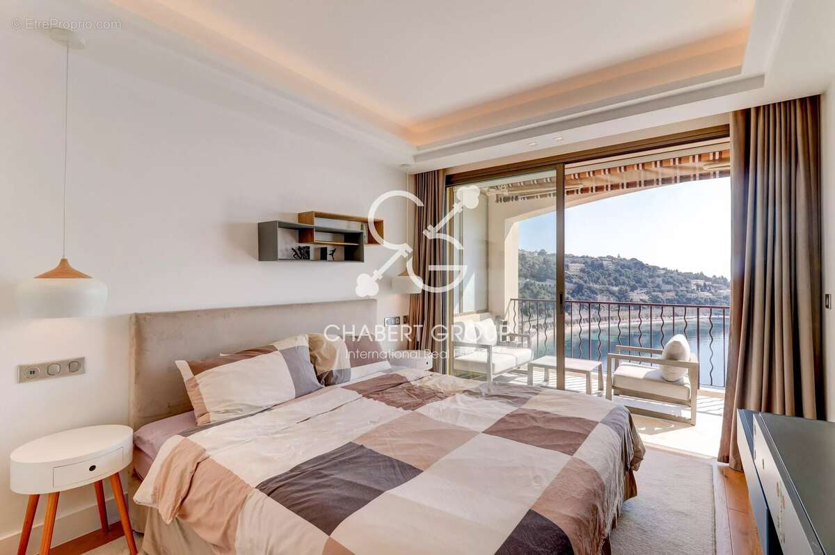 Appartement à VILLEFRANCHE-SUR-MER