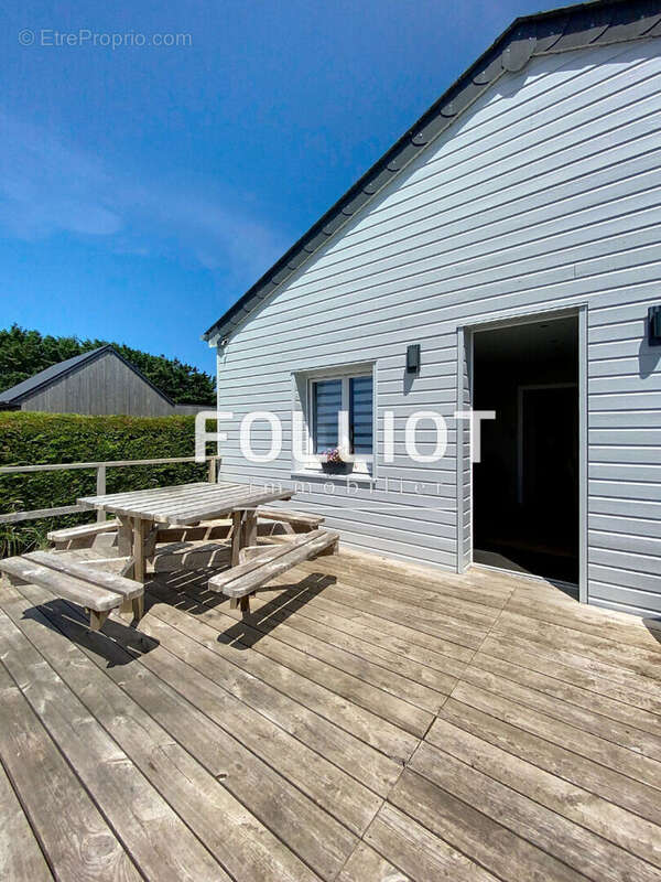 Maison à SAINTE-MARIE-DU-MONT