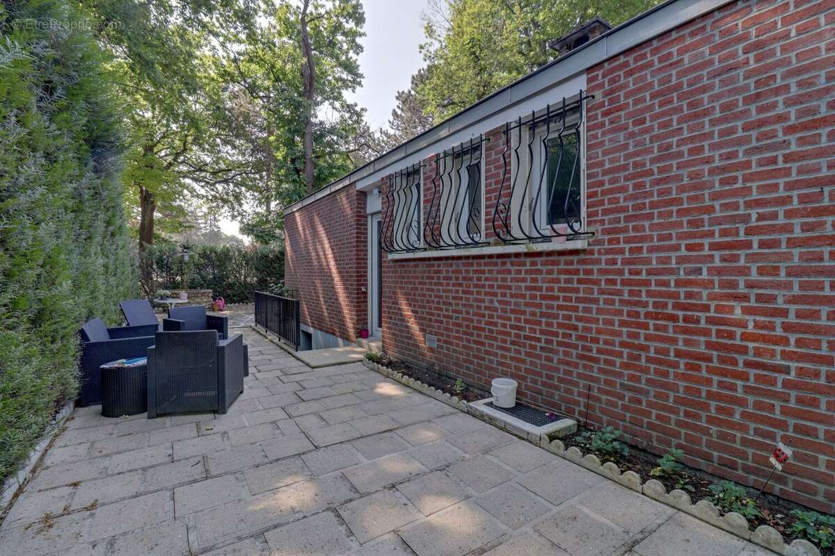 Maison à VERNEUIL-SUR-SEINE