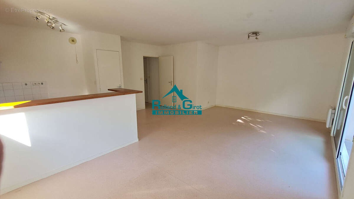 Appartement à LA BOUEXIERE