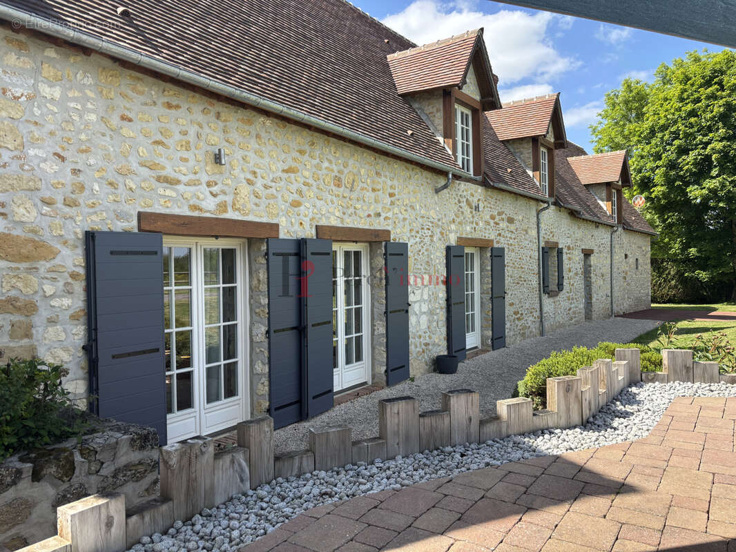 Maison à BURE