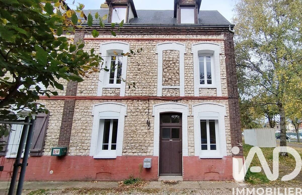Photo 1 - Maison à SOTTEVILLE-LES-ROUEN