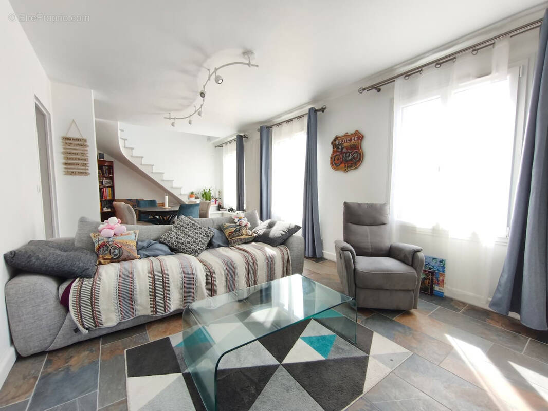 Appartement à ARPAJON