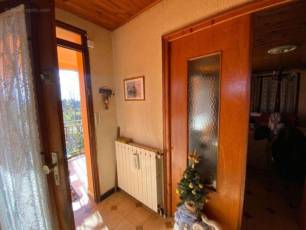 Maison à SAINT-PAUL-LE-JEUNE