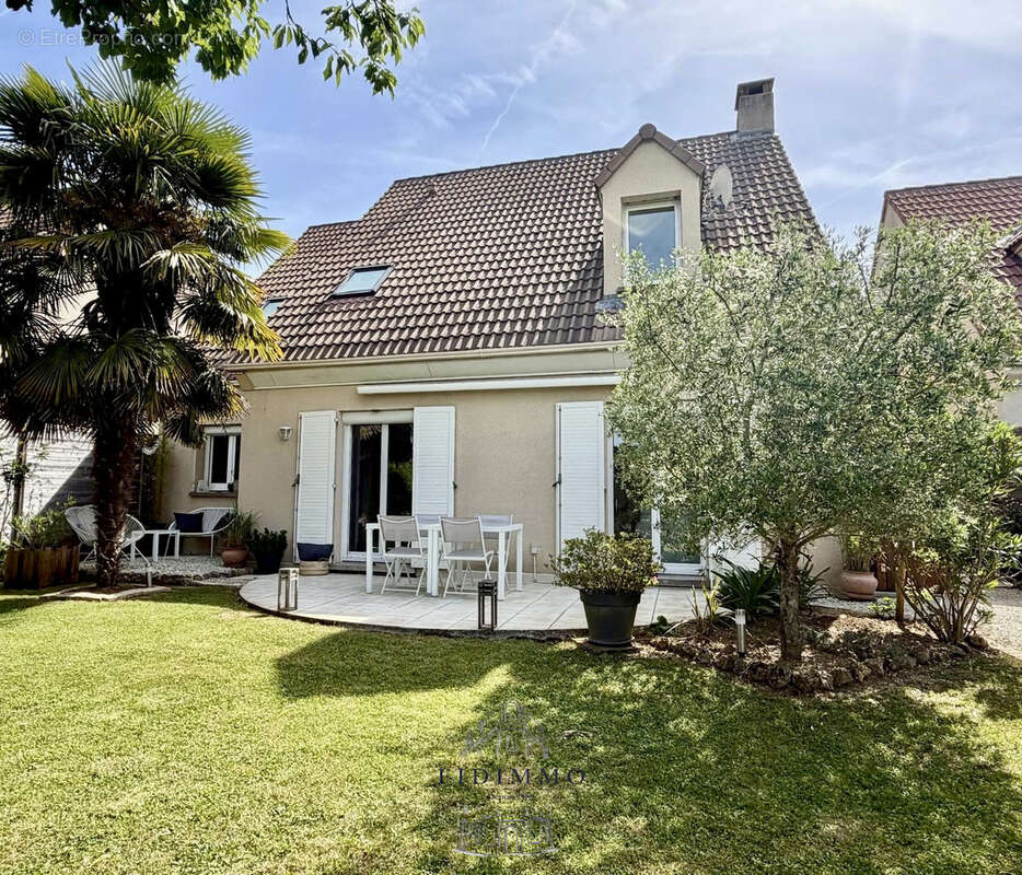 4371 - Maison familiale dans le centre-ville - photo 20