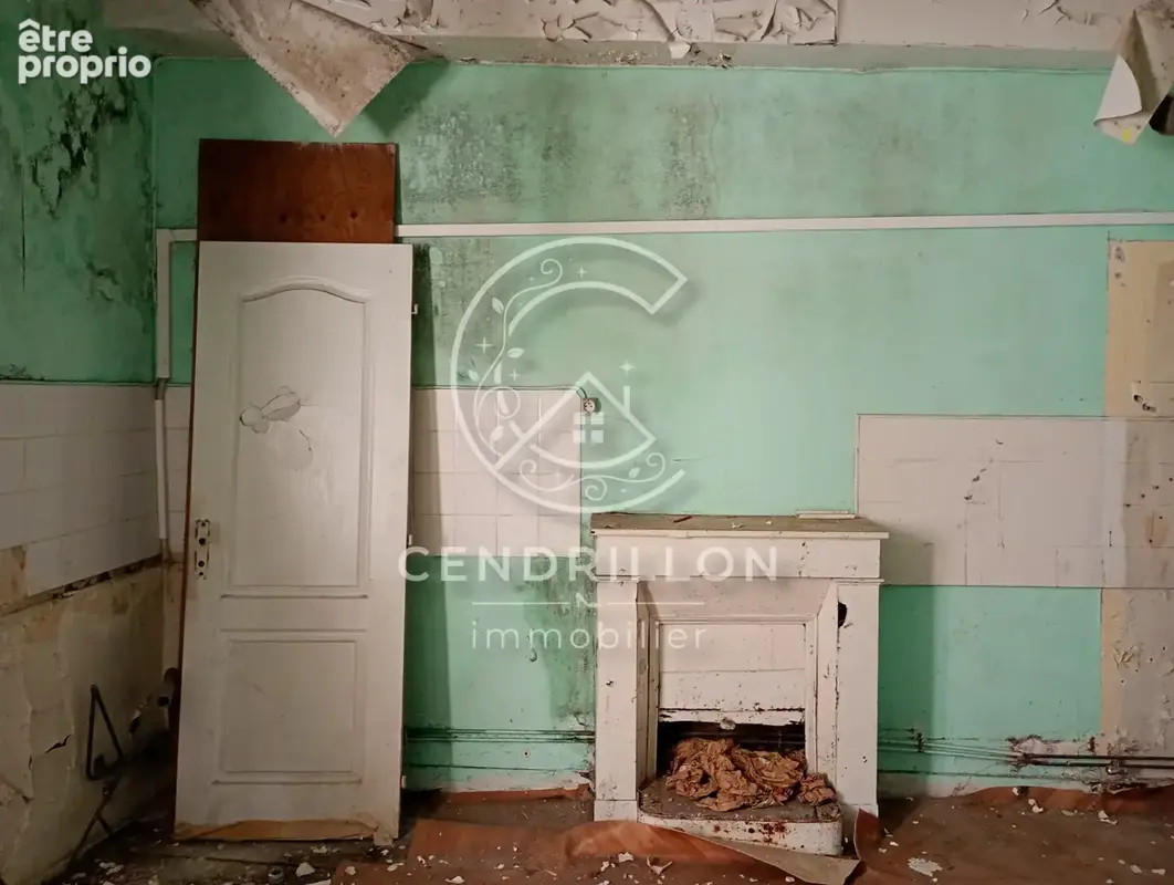 Immeuble de rapport d'une superficie de 150 m2, édifié sur un terrain de 390 m2. - photo 8