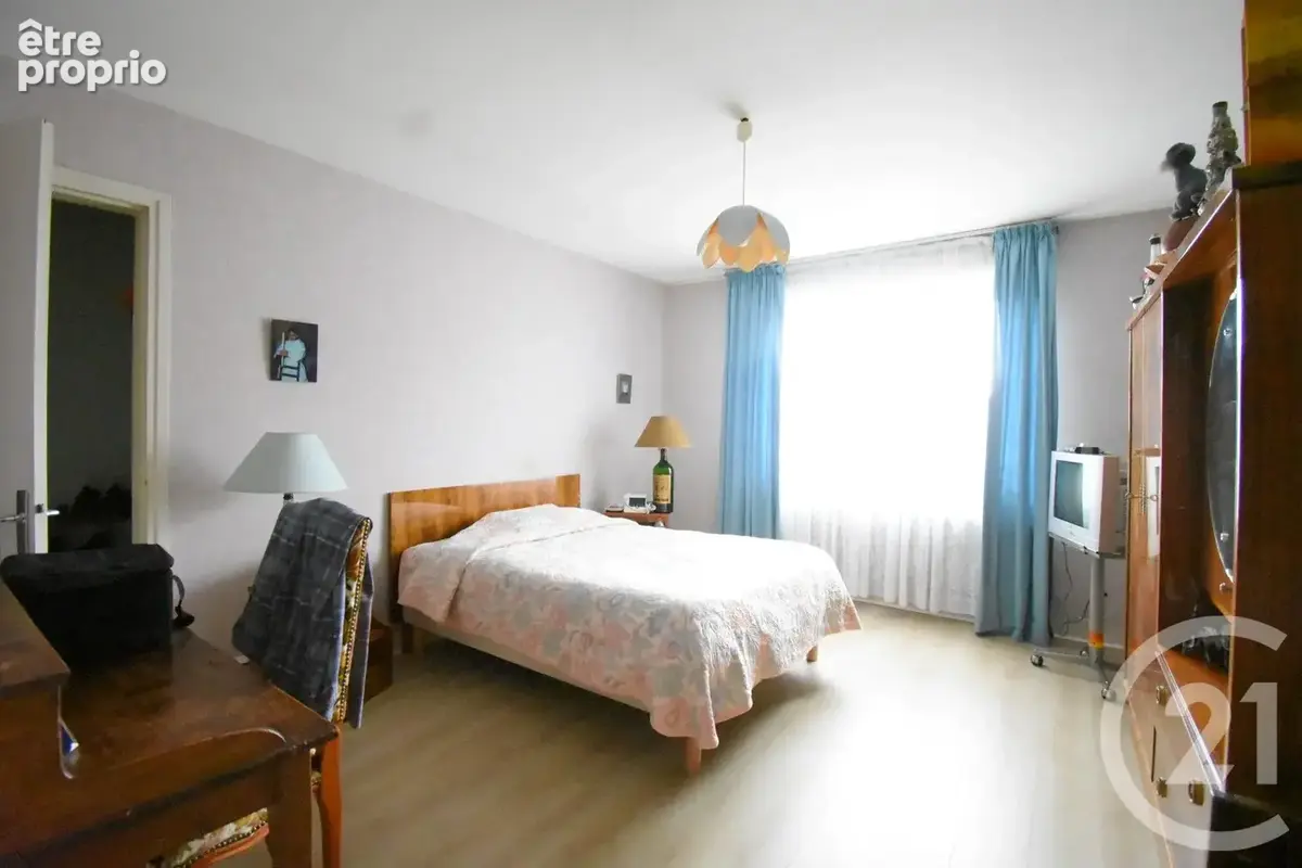 Maison 7 pièces 200 m² à vendre à Bellerive-Sur-Allier (03700) - photo 5