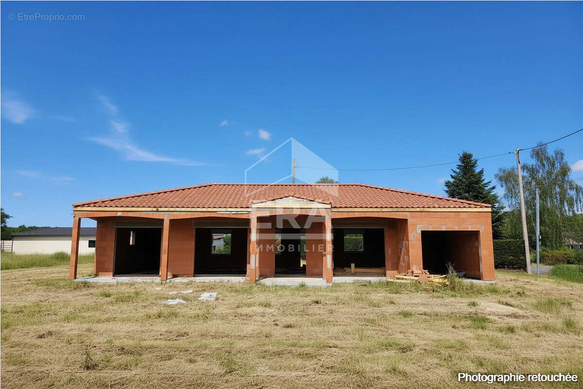 Maison à MONTPON-MENESTEROL