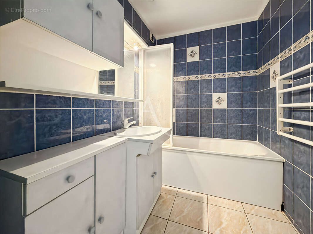 Appartement à JOUY-LE-MOUTIER