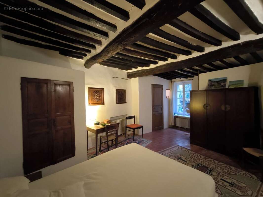 Appartement à VENASQUE