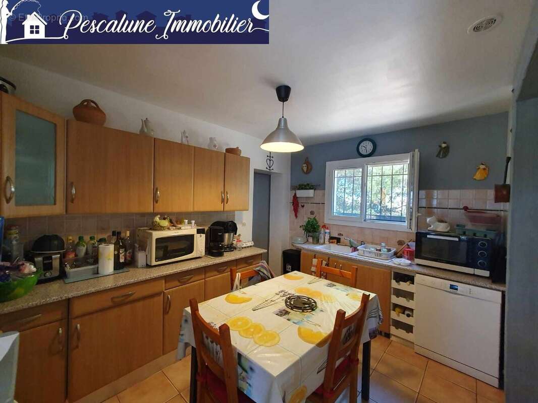 Propriété viticole 10 ha  Villa 95 m²  Vignes AOC - photo 2