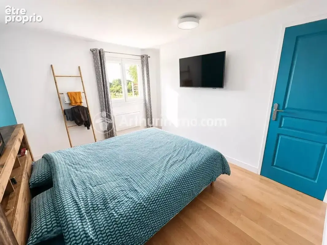 SAINT-ASTIER – Maison 180 m², 5 chambres sur 2,5 ha avec gîte et truffière - photo 16