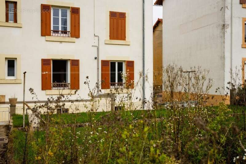 Appartement à PARAY-LE-MONIAL