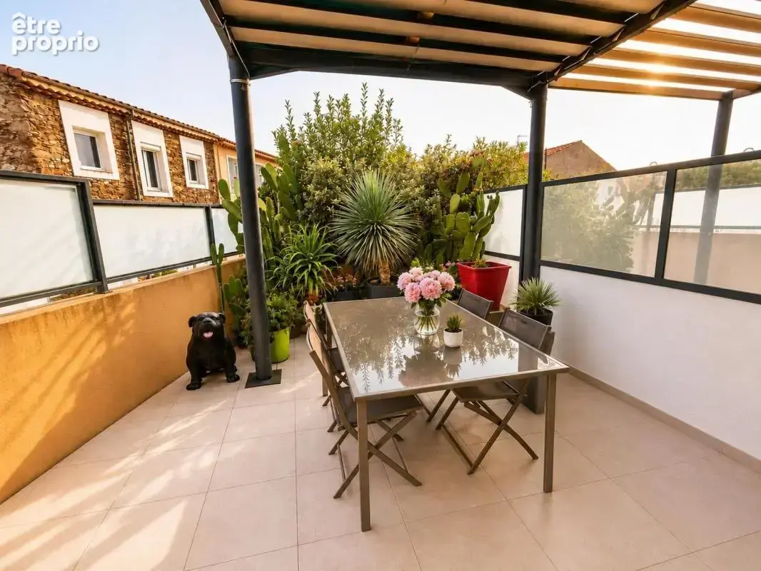 Appartement à COGOLIN