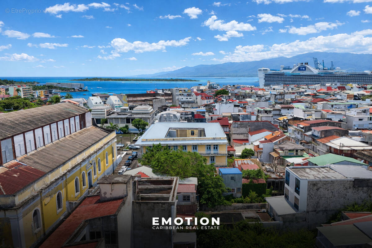 Appartement à POINTE-A-PITRE