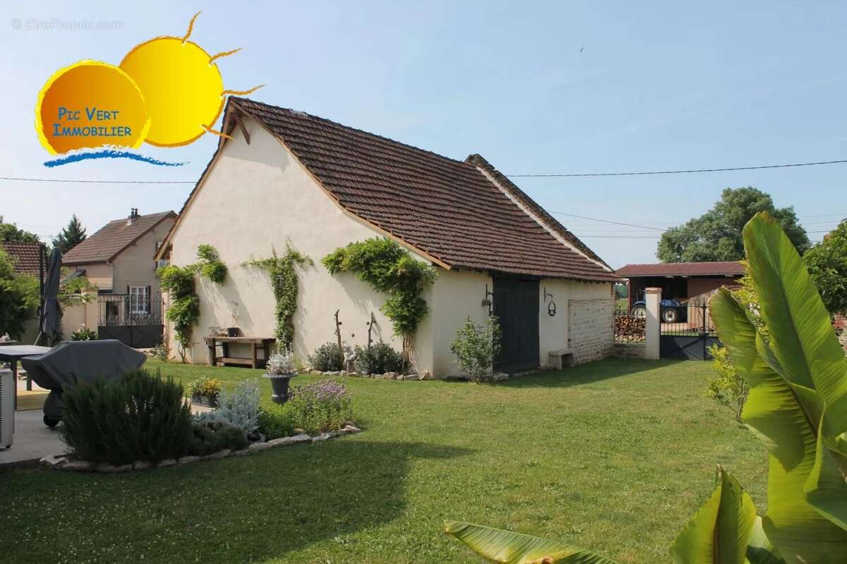 Maison à SEURRE