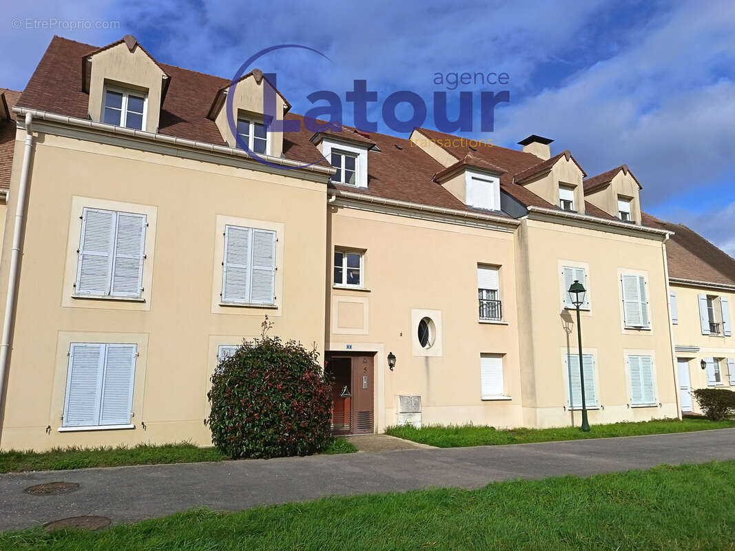 Appartement à HOUDAN