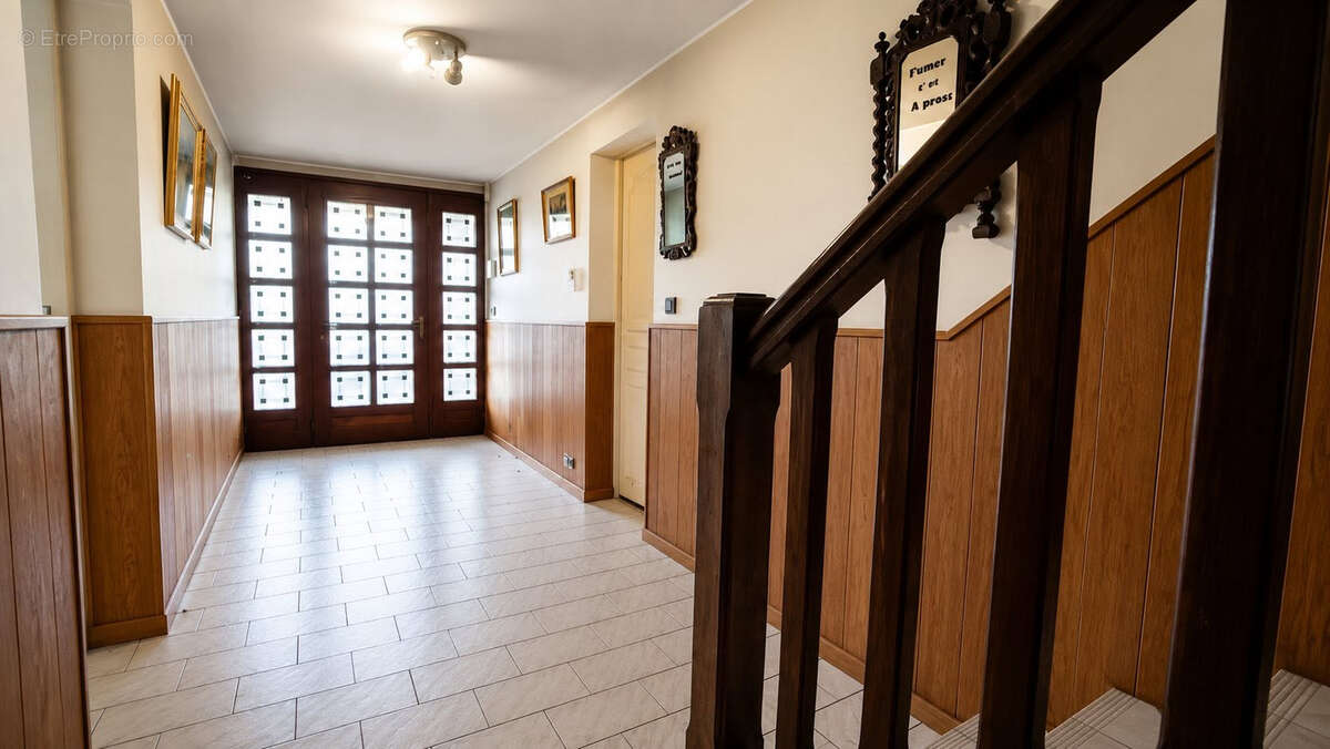 Maison à MEZIERES-SUR-SEINE