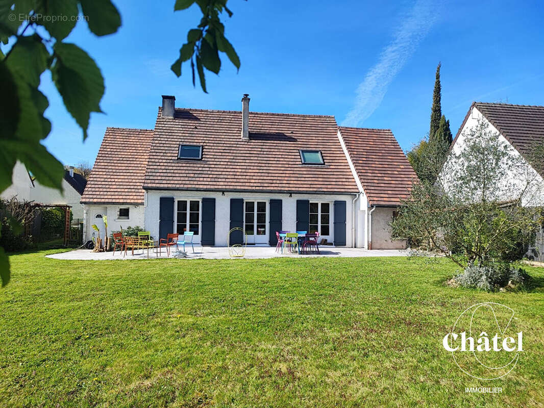 Maison à PLAILLY