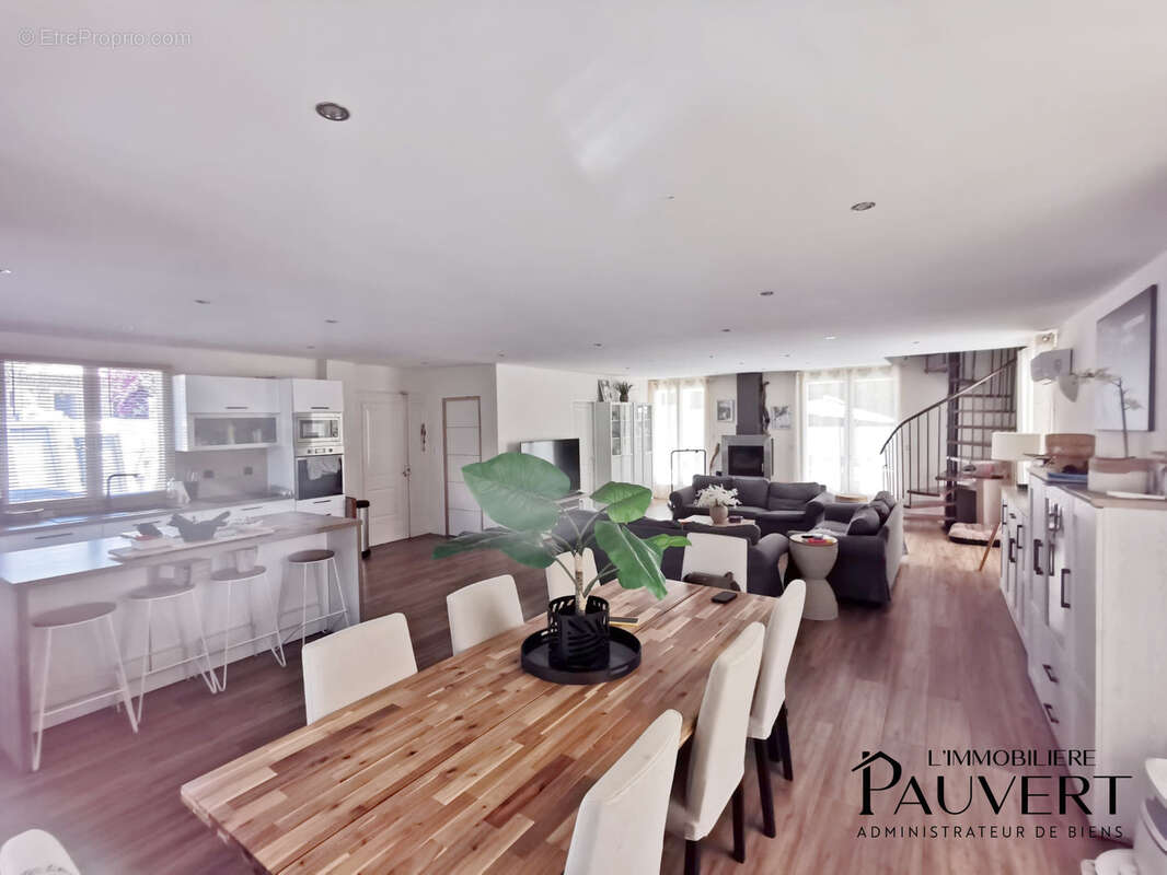Villa de 185m2  dans un environnement privilégié à Cagnes-sur-Mer - photo 9